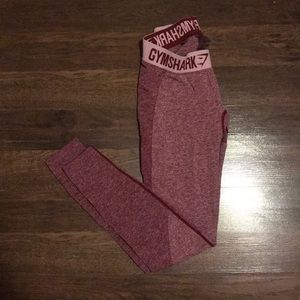 Gymshark seamless leggings in the color beet